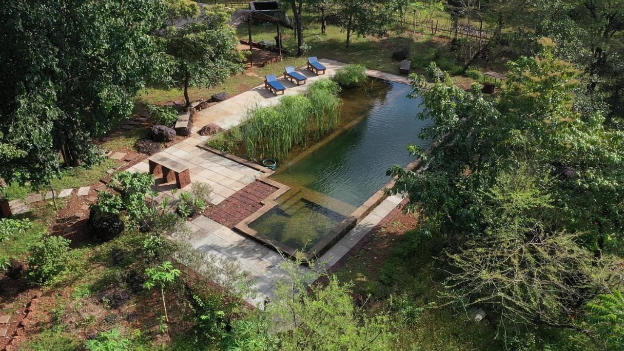 Villa Dudhsagar Plantation Cormonem Esterno foto